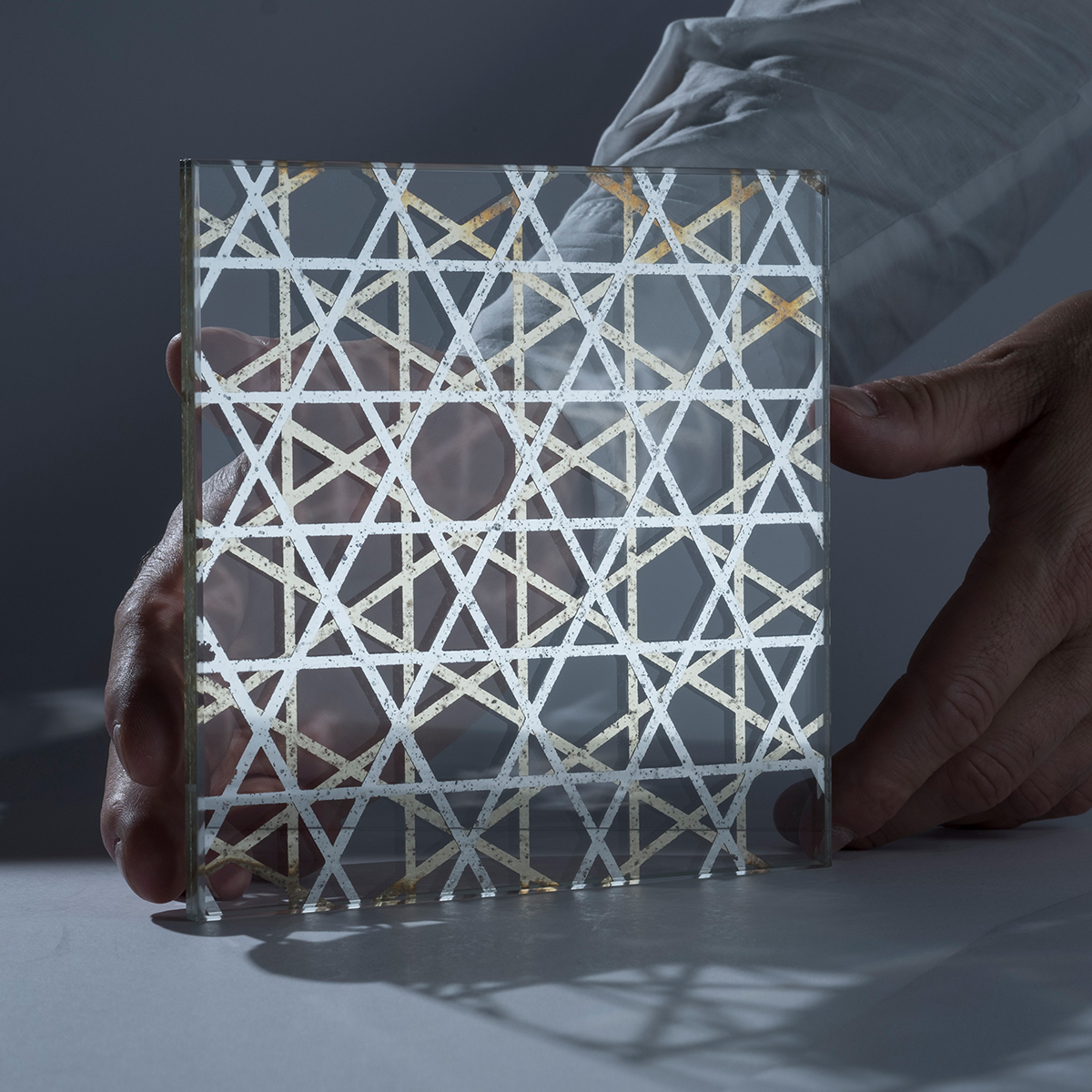 Mirror Grid View